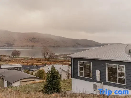 Hillside Haven - Perfect Getaway in Lake Tekapo 3BR