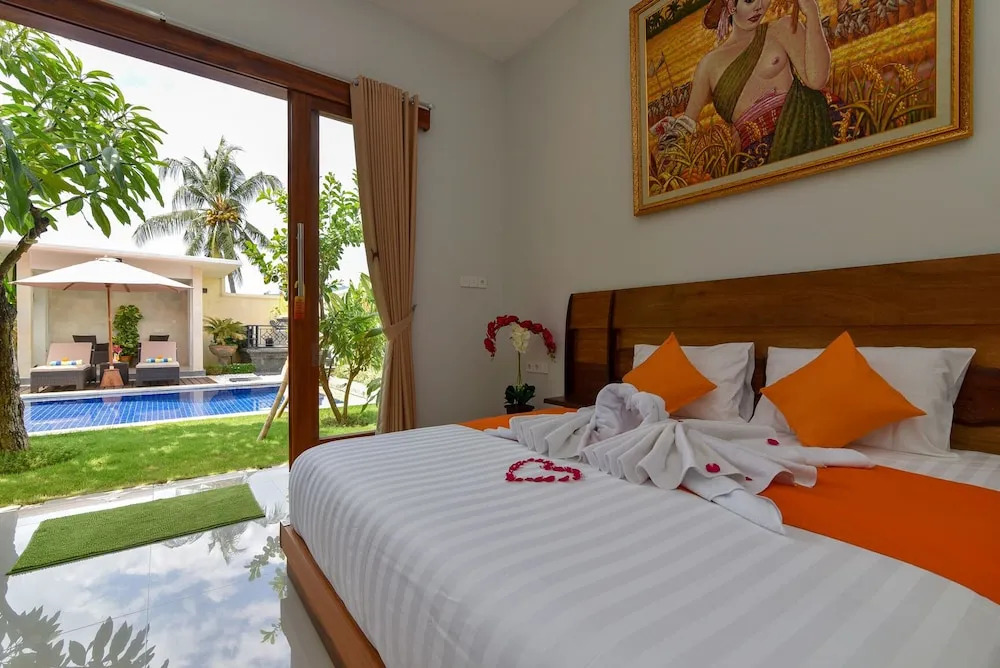 Banyu Riris Villa Lovina Private Villa