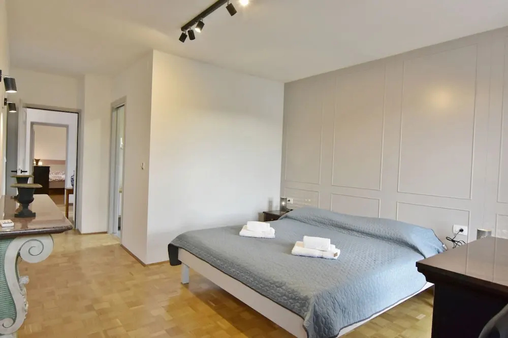 Two-story Holiday Home for in Valica