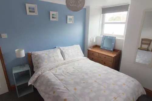 Utopia Apartments