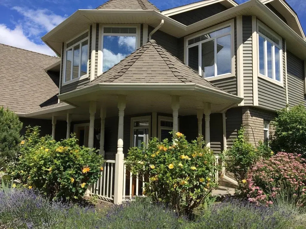 Yellow Rose Bed & Breakfast