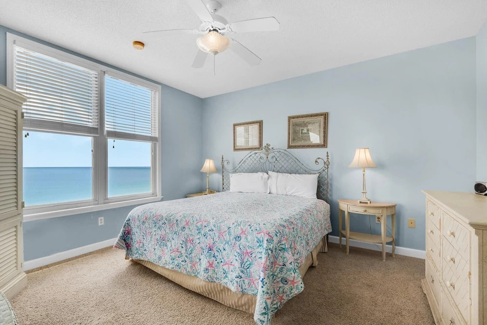 Santa Rosa Towers unit 1202