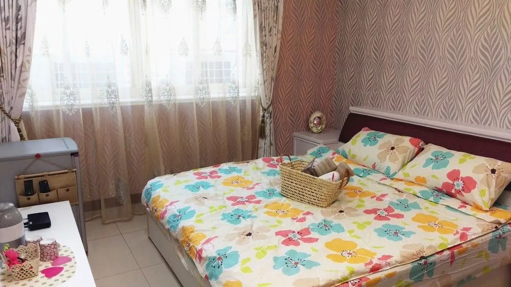 Sally's Boutique House