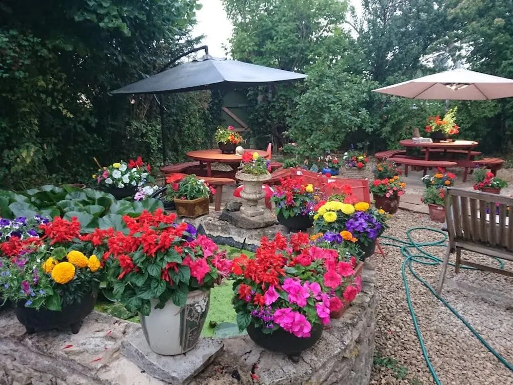 Hayleaze Bed & Breakfast