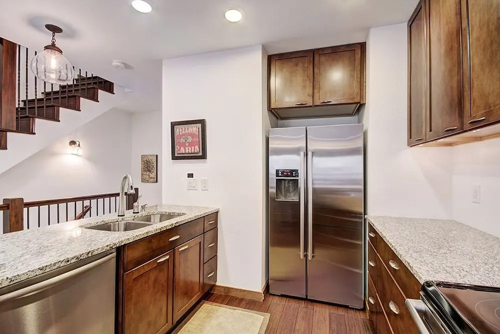 White Cloud Retreat House 4 Bedrooms 3 Bathrooms Townhouse