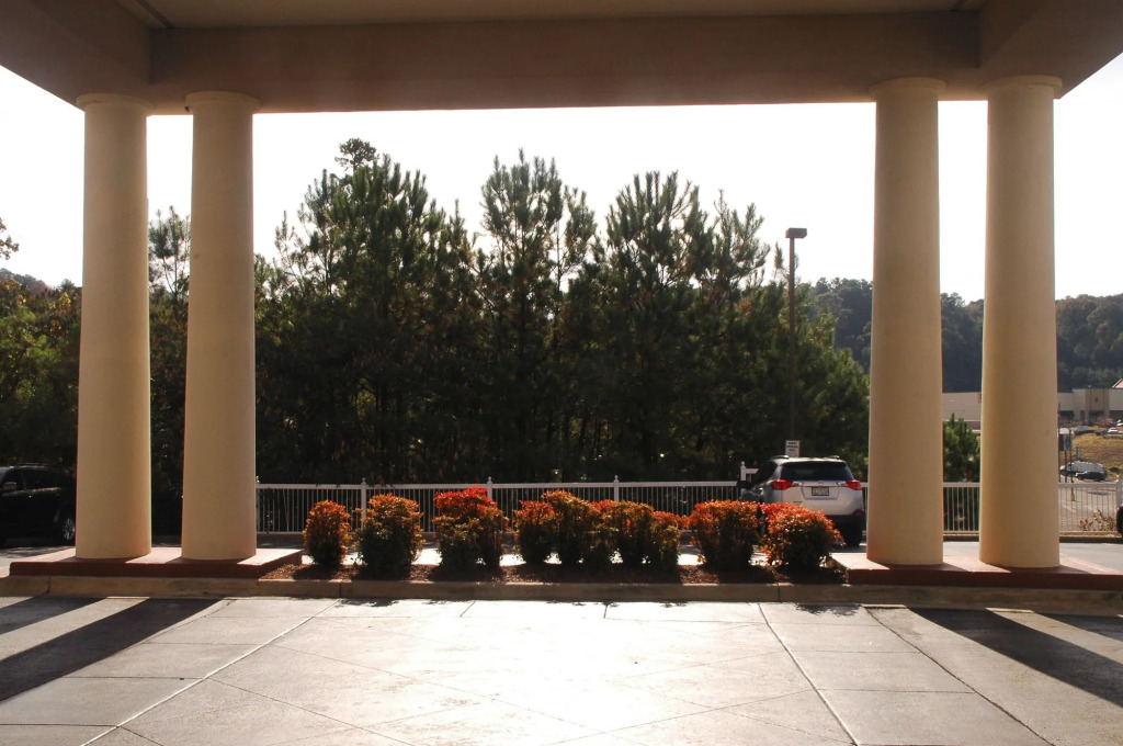 Holiday Inn Express Birmingham Irondale East by IHG