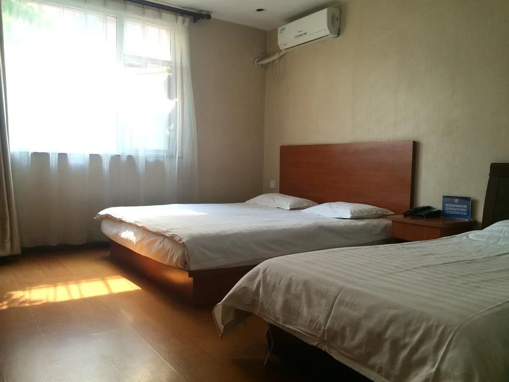 Qiaosi Business Hotel