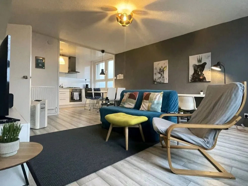 Quirky Glasgow City Centre Pad