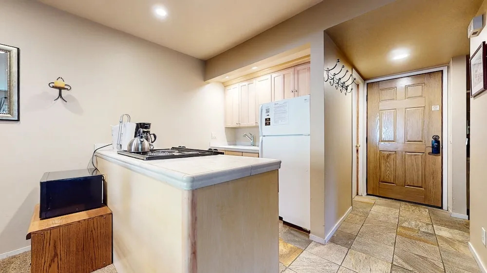 Mammoth Estates Condo