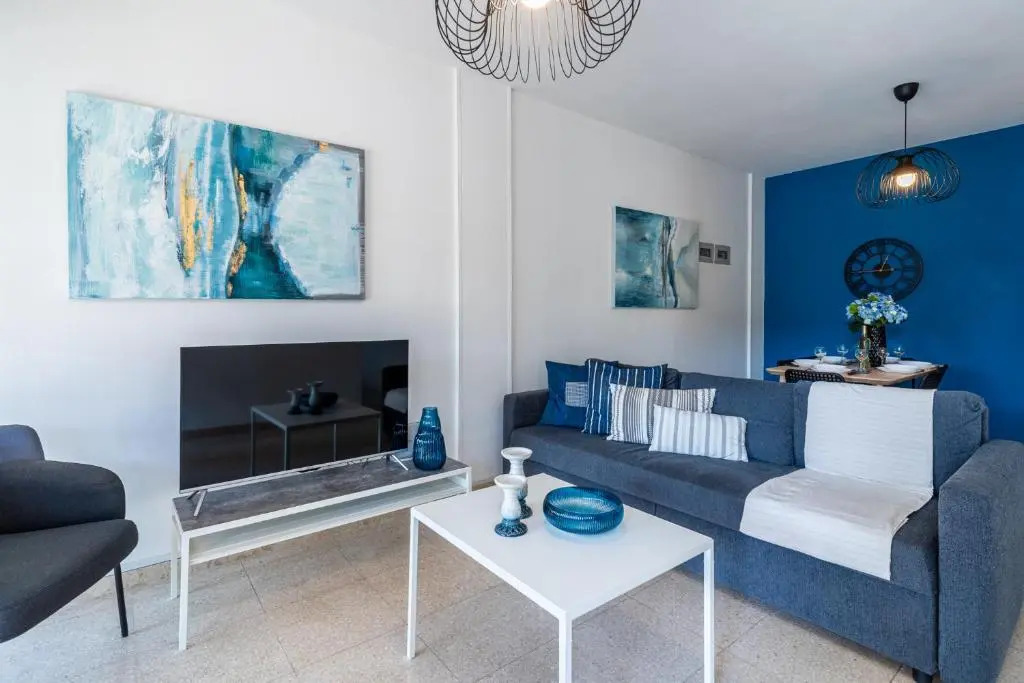 Azure 2-BR W/Terrace in Larnaca