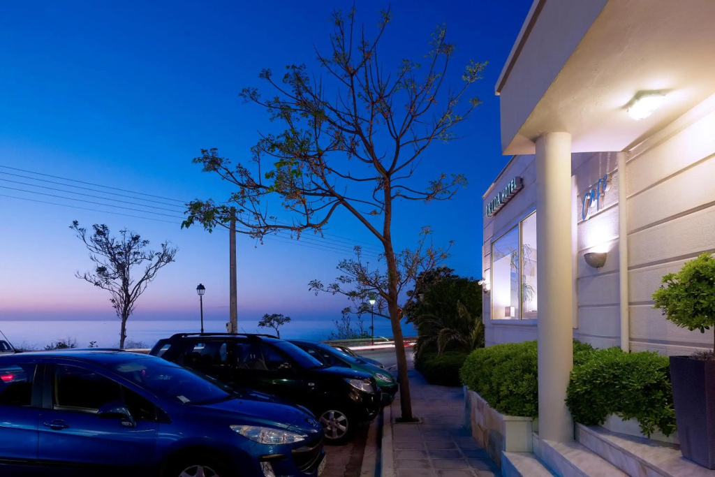 Irida Hotel