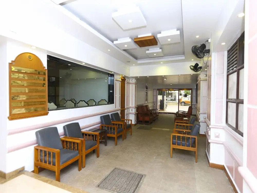 OYO 6759 Hotel Sky Park