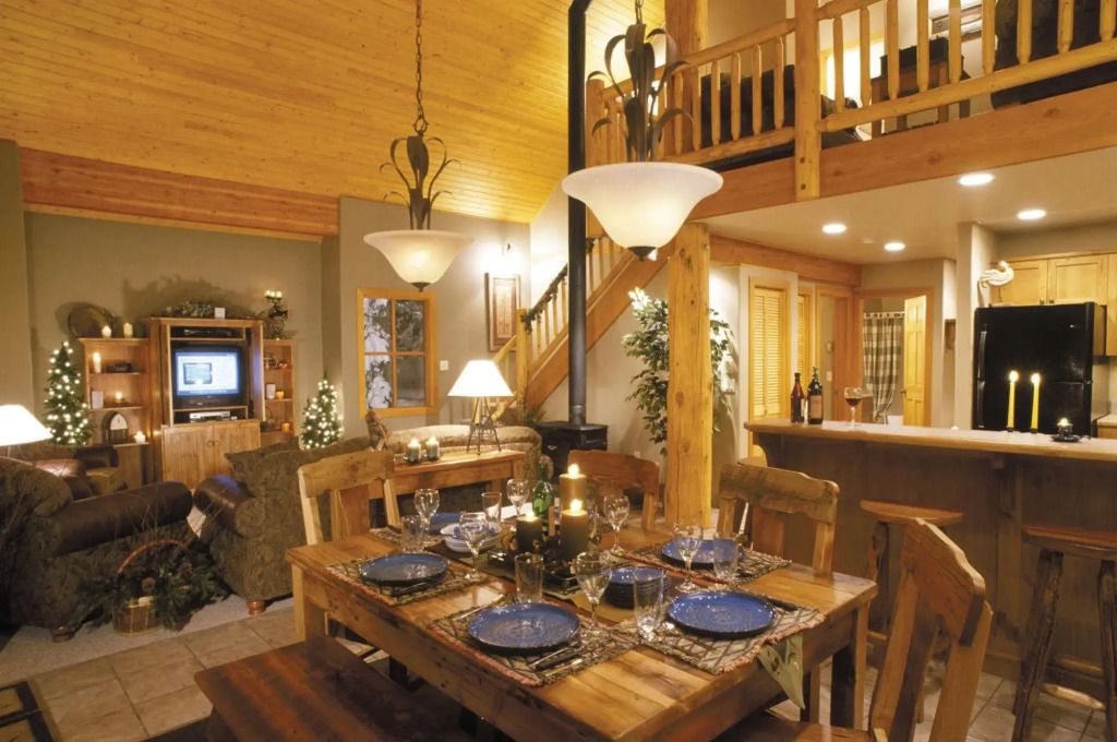 Vacation Homes by Big White Accomm.