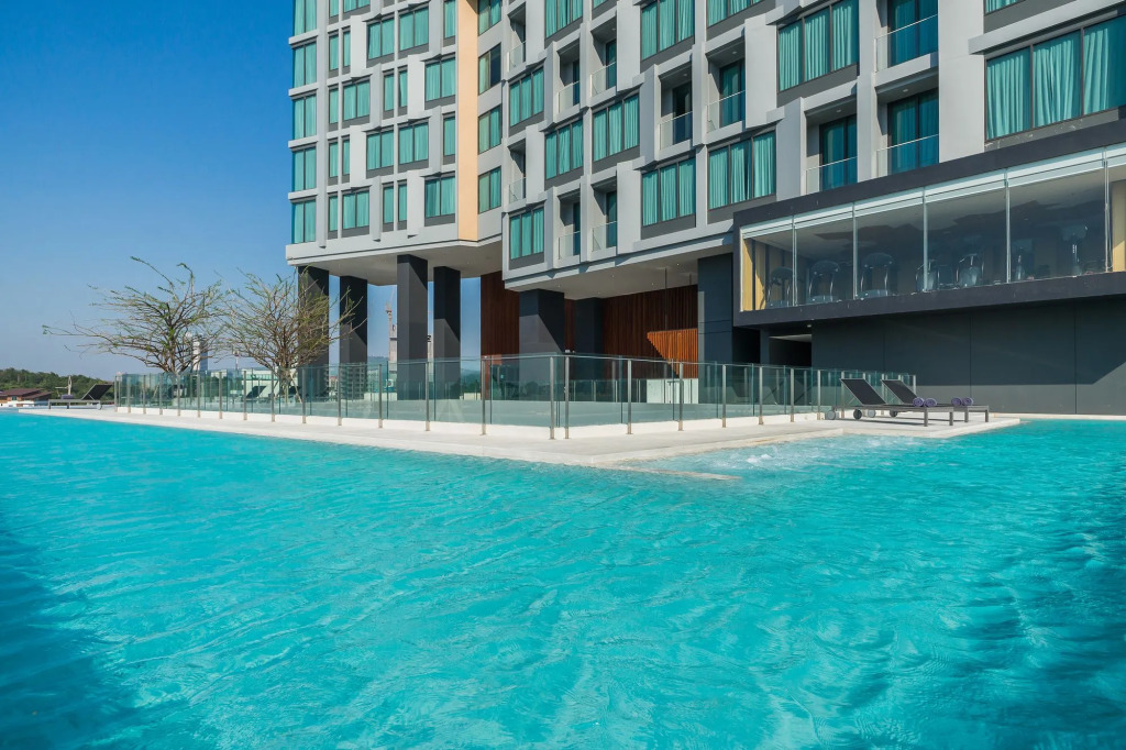 Arize Hotel Sri Racha
