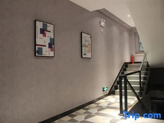 Yezi Crystal Hotel(Taiyuan Jinsi Park Branch)