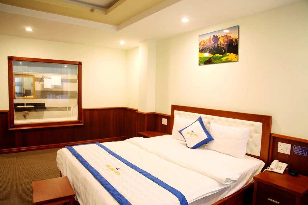 Tran Long Hotel