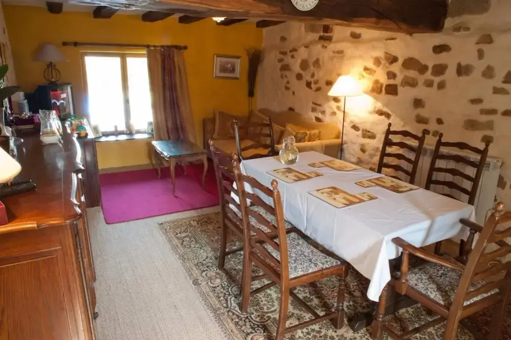 LAncien Presbytère Chambres Dhote ou Gite