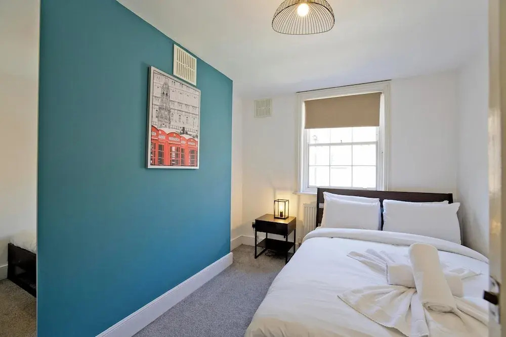 Imperial Balfe Street Apartment