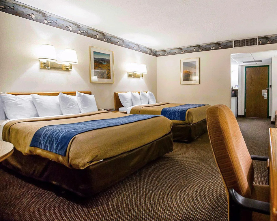 Cambria Hotel Lake Placid - Lakeside Resort