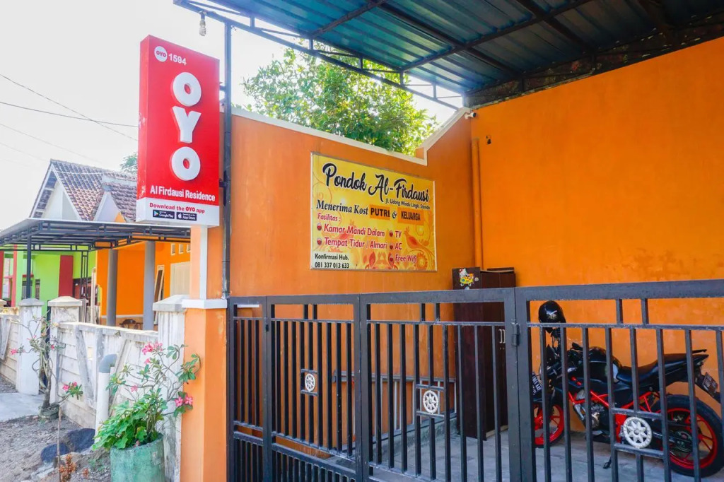 OYO 1594 Al Firdausi Residence