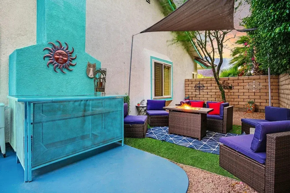 Palm Springs Escape Pool Spa Mountain Vibes