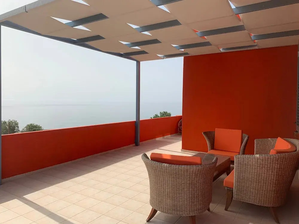 Helios  Apartments