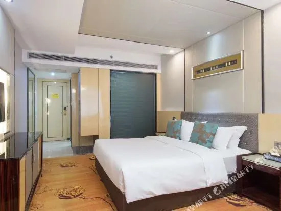 Magic Hotel