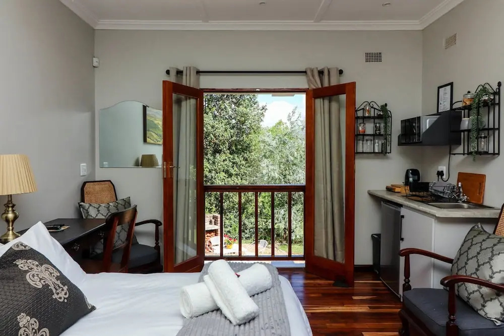 Arbour1 Guesthouse