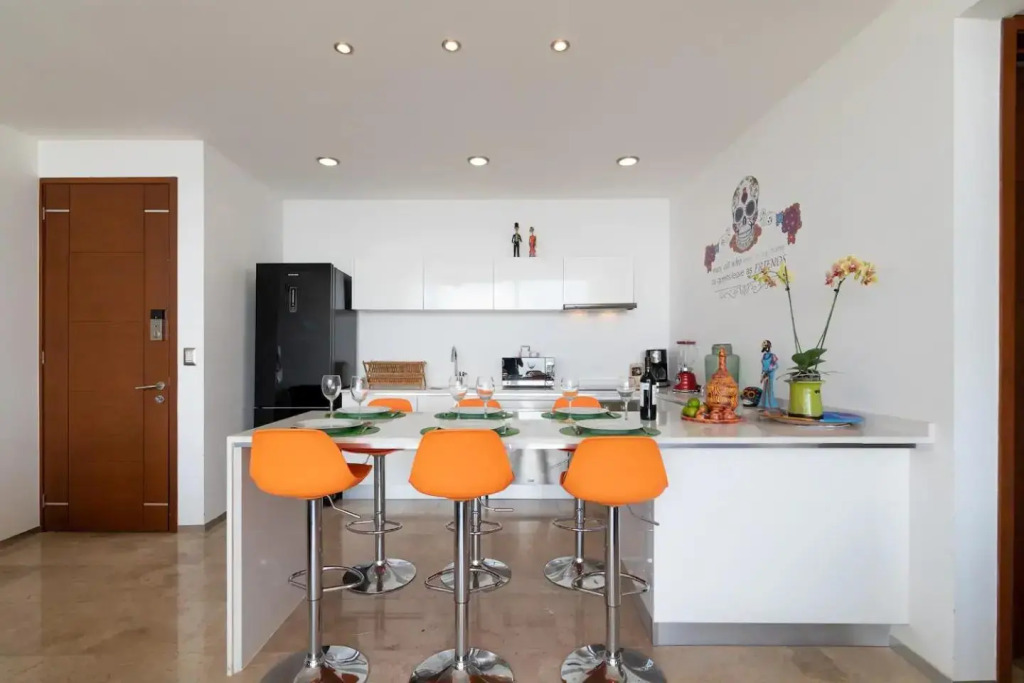 Dream Condo Between Beach and 5ta