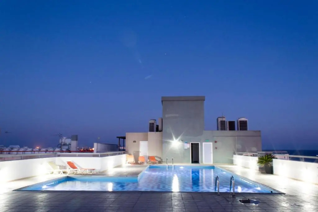 Eden Beach Apartment 411