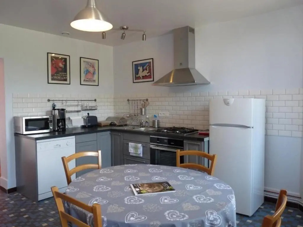 Authentique Grange du XVème siècle avec jardin et animaux admis - FR-1-489-275