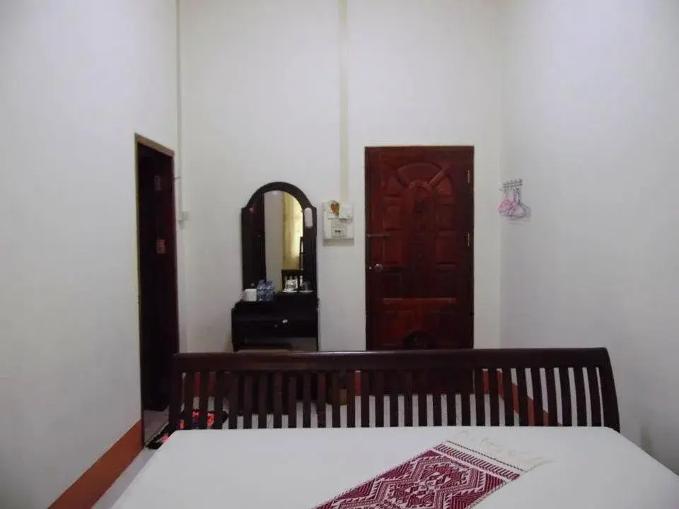 Sengalee Hotel