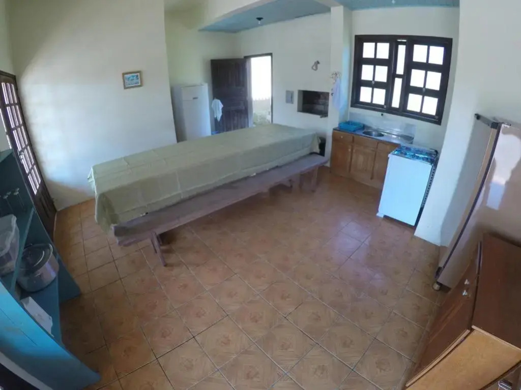 Suítes Casa Amarela da Ferrugem