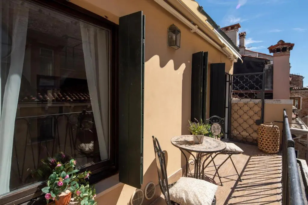 San Marco Prestige with Terrace by Wonderful Italy