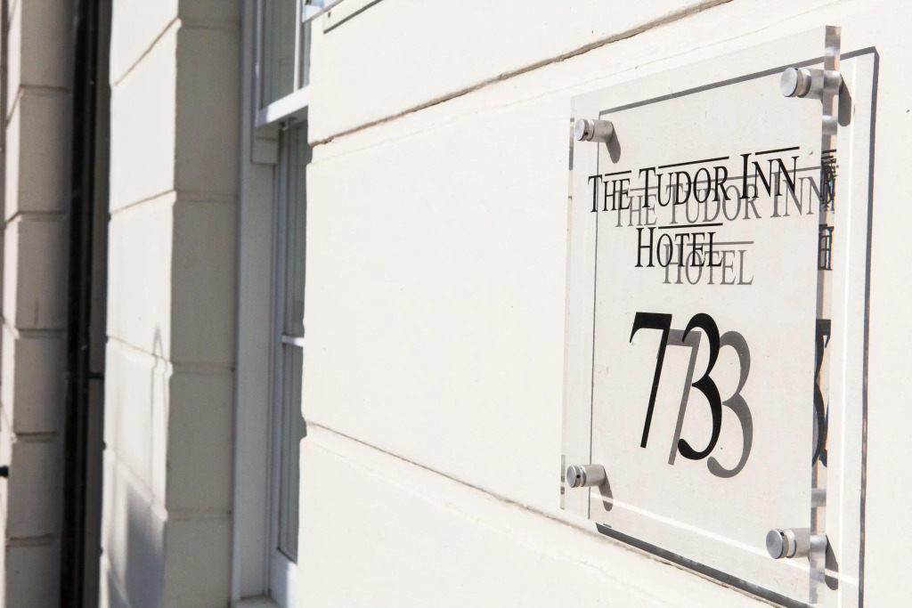 The Tudor Inn Hotel