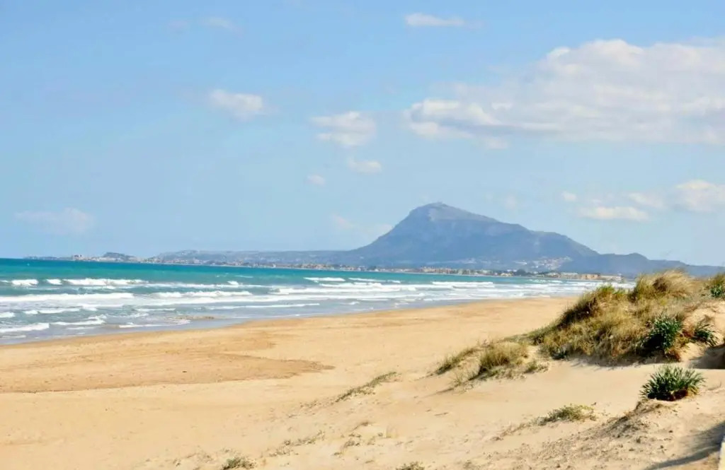 Apartamento con piscina y vistas al mar Aguamarina 36