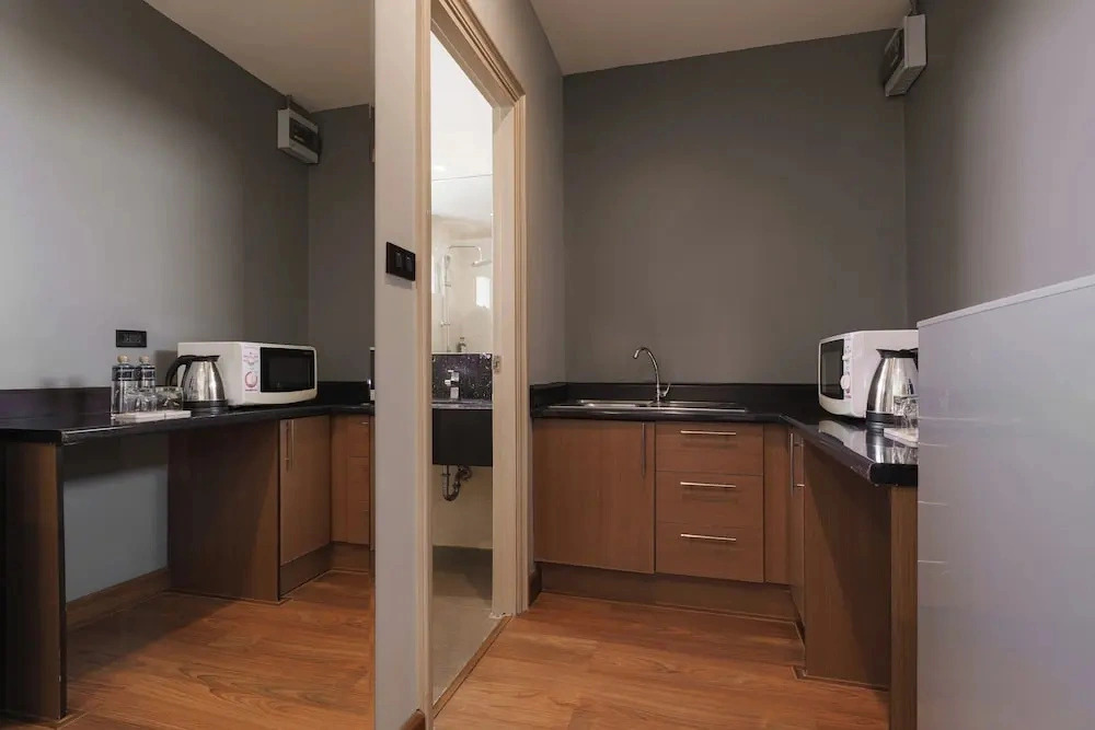 iCheck inn Sukhumvit Soi 2