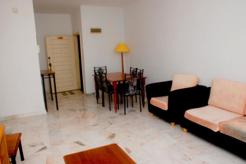 PD World Holiday Home @ Teluk Kemang