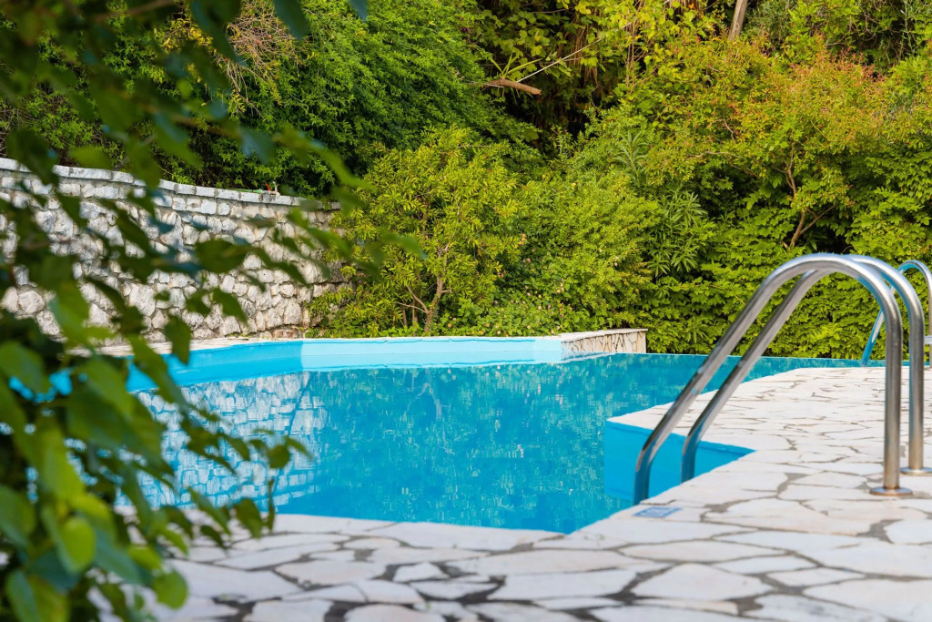 Loadstar Villas