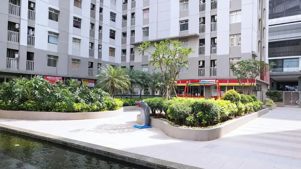 Cozy Living Studio At Green Bay Pluit Apartment