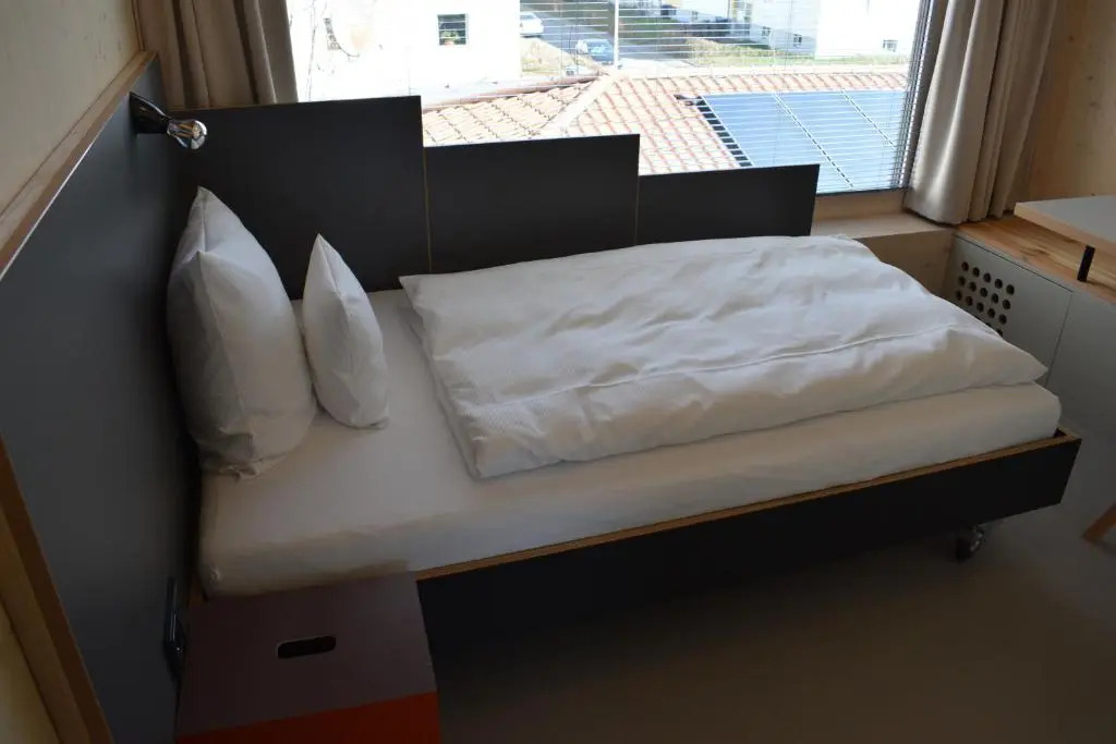 City Studios Warum Ins Hotel