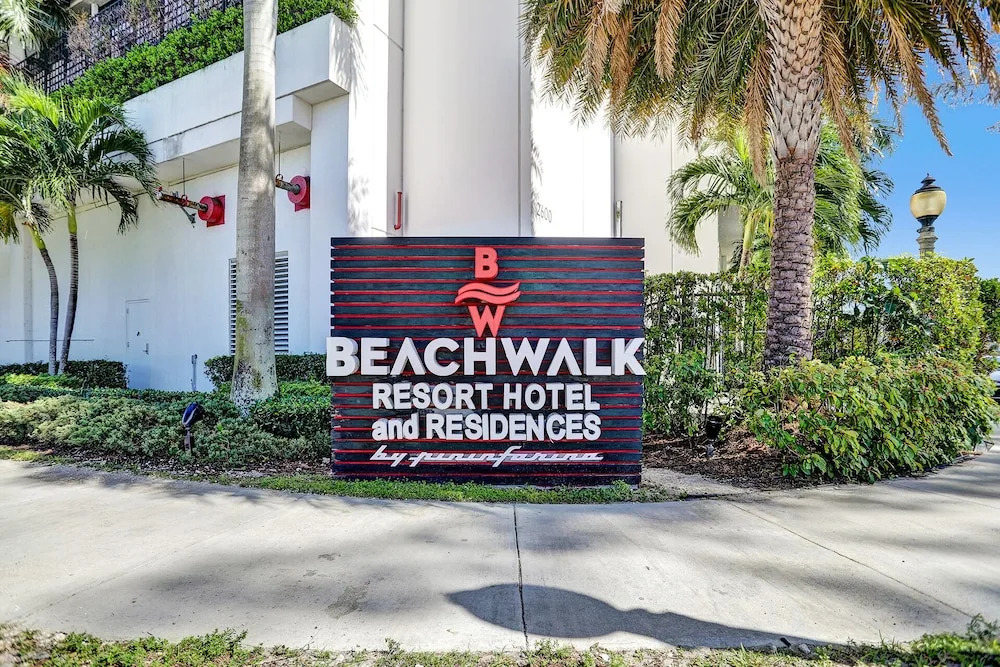 Amazing 3Bd Condo Beachwalk Resort