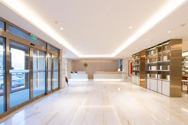 Ji Hotel (Changchun Railway Station)