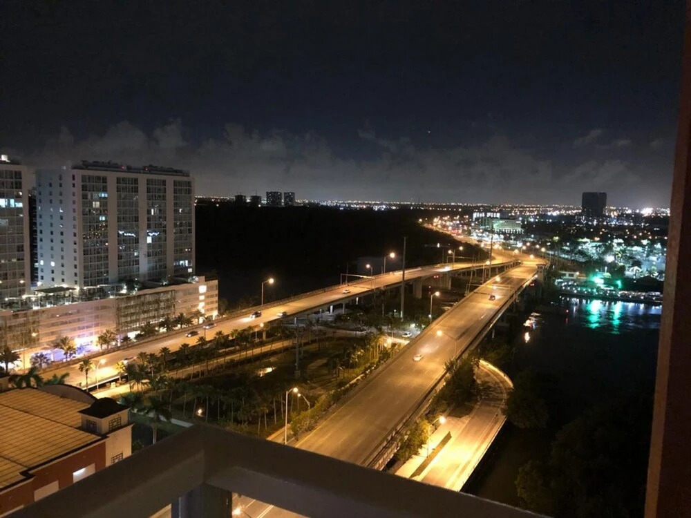 Sunny Isles 2 Bedroom