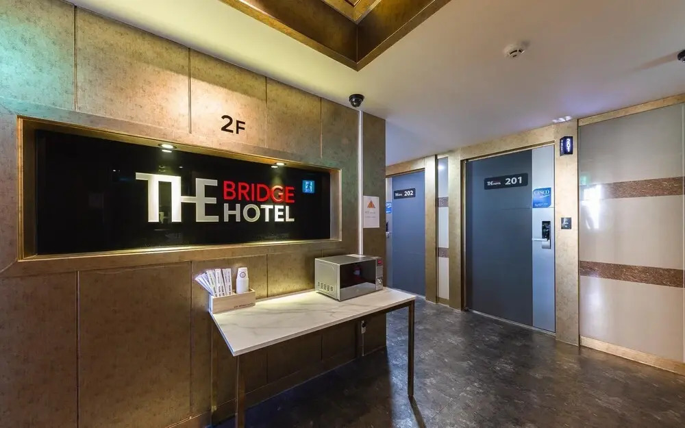 Gunsan the Bridge Hotel
