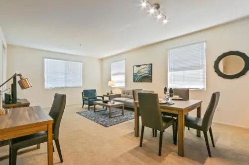 Bluebird Suites in Irvine