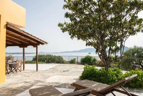 Villa Flisvos