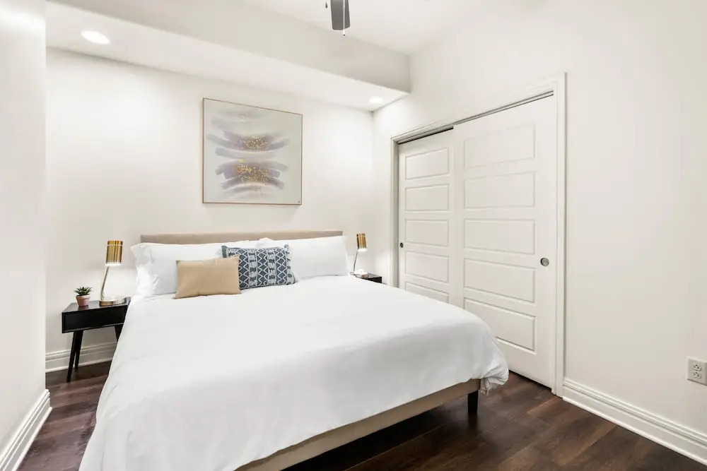 Austin Stylish 1BD 1BA Apartment