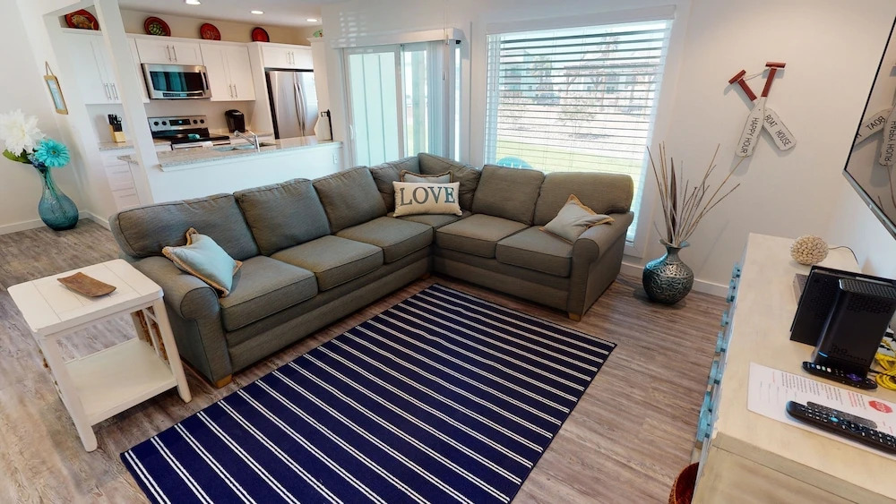 Hipnautic 2 Bedroom Condo