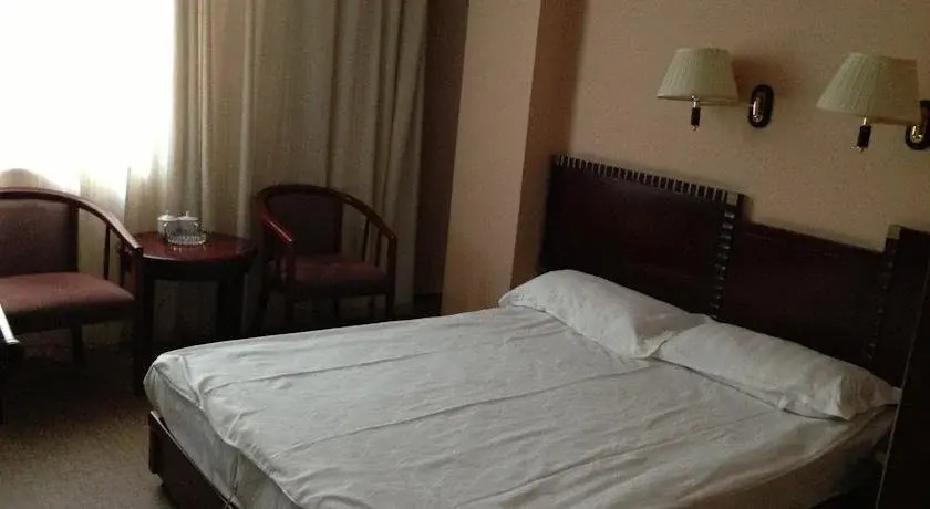 Wen Ping Business Hotel